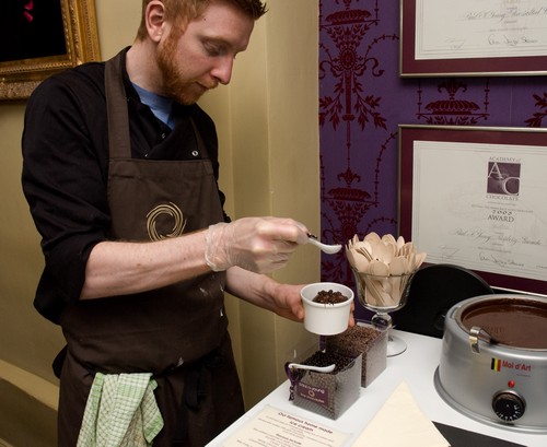 Chocolate sorbet Liquid chocolate topping on chocolate sorbet