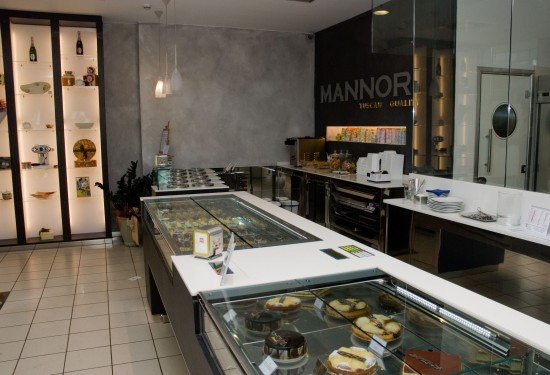 DSC_6999 The chocolate counter at Mannori restaurant